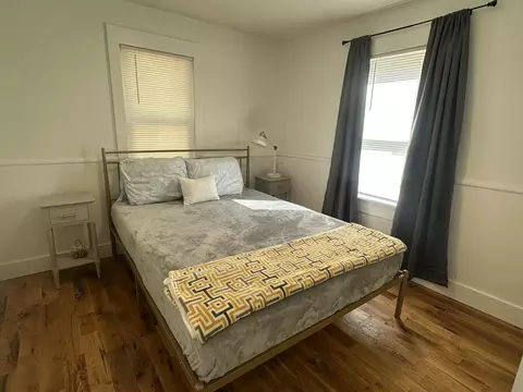 Bedroom - 1657 E Division St, Springfield, MO 65803 photo 1 of 2