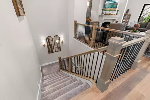 Entry Way - 5705 S Castlebay Dr, Springfield, MO 65809 photo 6 of 9