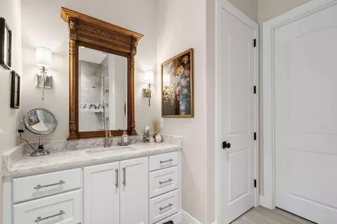 Bath - 5705 S Castlebay Dr, Springfield, MO 65809 photo 8 of 11