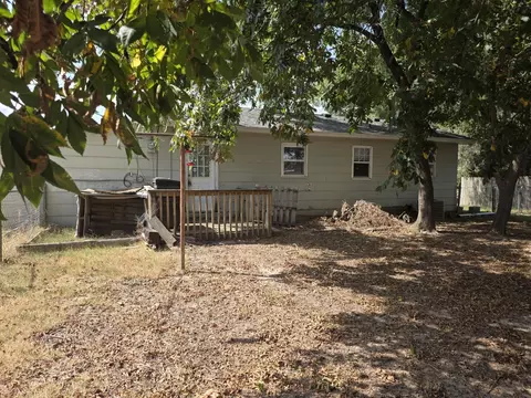 Exterior - 515 S Beverly St, Billings, MO 65610 photo 6 of 8