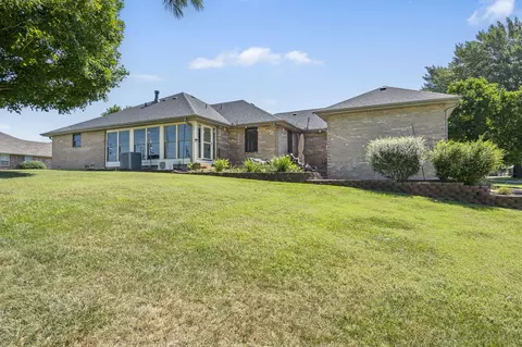 Exterior - 307 S 38th St, Nixa, MO 65714 photo 8 of 13