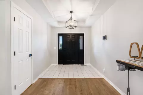 Entry Way - 307 S 38th St, Nixa, MO 65714 photo 1 of 3