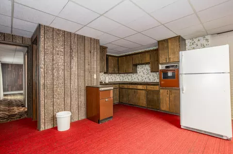 Kitchen - 102 E Mockingbird Ln, Crane, MO 65633 photo 4 of 4