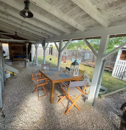 Exterior - 305 E Church St, Ozark, MO 65721 photo 4 of 6