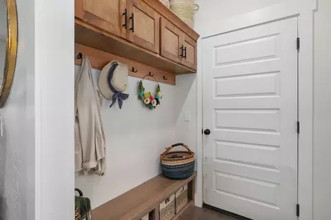 Entry Way - 1107 S Brooks Ave, Ozark, MO 65721 photo 3 of 3