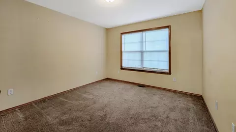 Bedroom - 505 Silverleaf Ln, Willard, MO 65781 photo 4 of 6