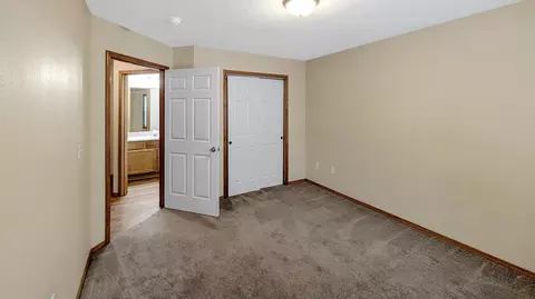 Bedroom - 505 Silverleaf Ln, Willard, MO 65781 photo 5 of 6
