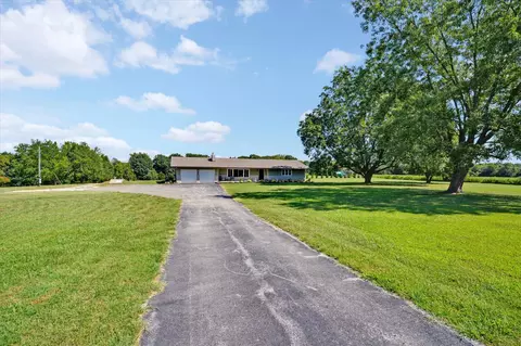 Exterior - 4967 E Farm Road 66, Springfield, MO 65803 photo 2 of 7