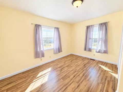 Bedroom - 821 Main St, Cabool, MO 65689 photo 1 of 4