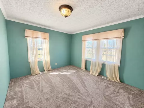 Bedroom - 821 Main St, Cabool, MO 65689 photo 4 of 4