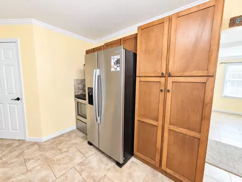Kitchen - 821 Main St, Cabool, MO 65689 photo 2 of 2
