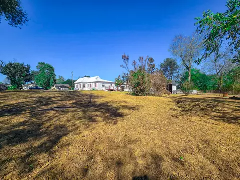 Exterior - 821 Main St, Cabool, MO 65689 photo 8 of 8
