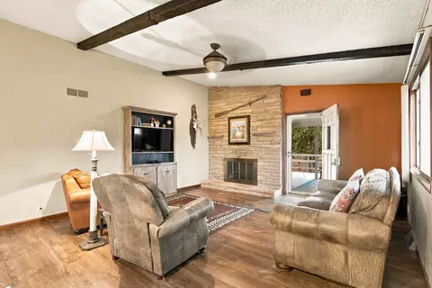 Living - 500 Bluebird Ln, Shell Knob, MO 65747 photo 3 of 7