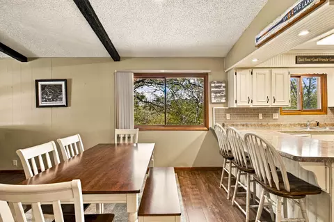 Dining - 500 Bluebird Ln, Shell Knob, MO 65747 photo 2 of 2