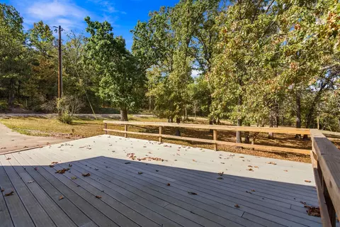 Exterior - 500 Bluebird Ln, Shell Knob, MO 65747 photo 5 of 11
