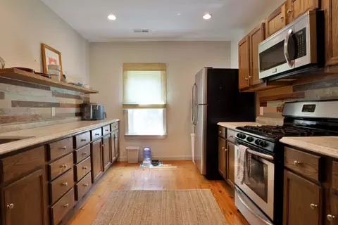 Kitchen - 648 S Peach Tree Ave, Springfield, MO 65802 photo 1 of 5