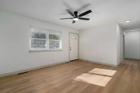 Living - 1934 N Yates Ave, Springfield, MO 65803 photo 4 of 4