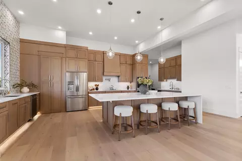 Kitchen - 5560 N Farm Rd 177, Springfield, MO 65803 photo 2 of 16