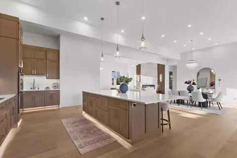 Kitchen - 5560 N Farm Rd 177, Springfield, MO 65803 photo 13 of 16