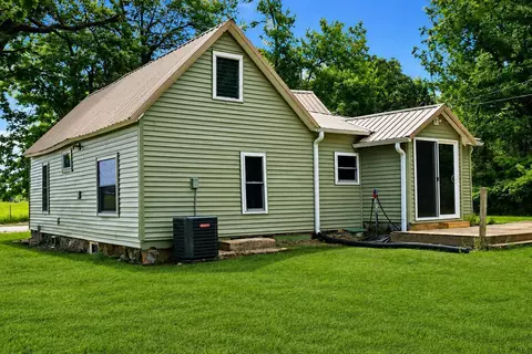 Exterior - 3427 N Farm Road 71, Bois D Arc, MO 65612 photo 3 of 4