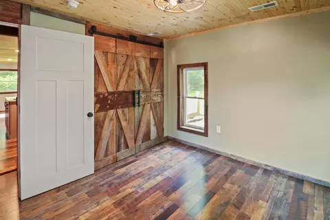 Bedroom - 3427 N Farm Road 71, Bois D Arc, MO 65612 photo 3 of 5