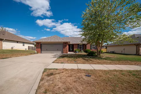 Exterior - 3778 N Boonville Ave, Springfield, MO 65803 photo 15 of 17