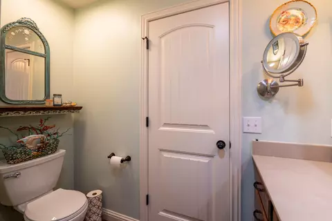 Bath - 3778 N Boonville Ave, Springfield, MO 65803 photo 2 of 4