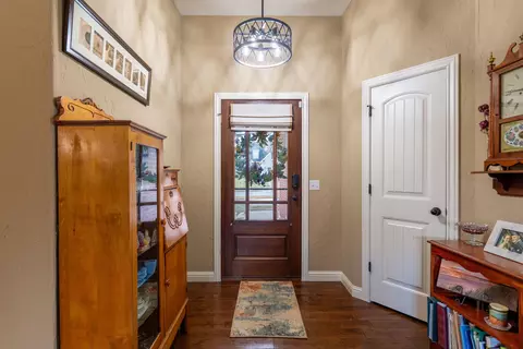 Entry Way - 3778 N Boonville Ave, Springfield, MO 65803 photo 1 of 3