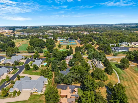 View/Area - 645 S Augusta Dr, Springfield, MO 65809 photo 5 of 6