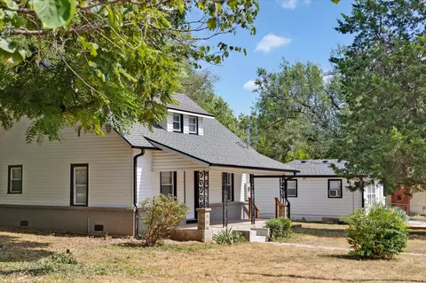 Exterior - 2753 W Nichols St, Springfield, MO 65803 photo 1 of 5