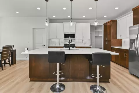 Kitchen - 3810 E Cherry St #32, Springfield, MO 65809 photo 1 of 10