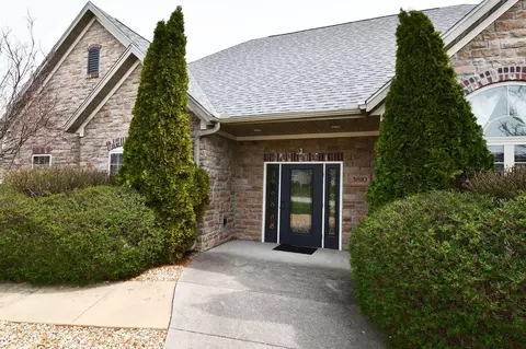 Exterior - 3810 E Cherry St #32, Springfield, MO 65809 photo 9 of 9