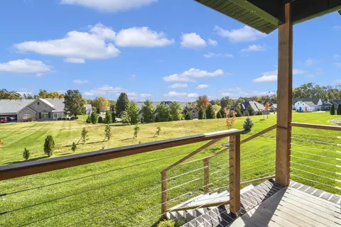 Exterior - 3810 E Cherry St #32, Springfield, MO 65809 photo 6 of 9