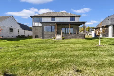 Exterior - 3810 E Cherry St #32, Springfield, MO 65809 photo 8 of 9