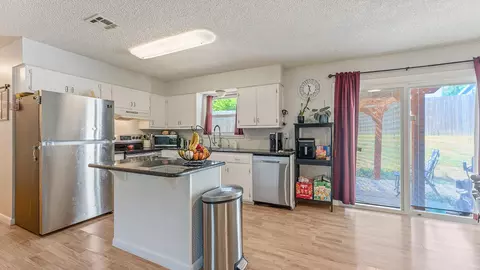 Kitchen - 103 Circle Dr, Anderson, MO 64831 photo 2 of 6
