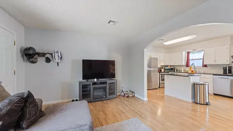Other - 103 Circle Dr, Anderson, MO 64831 photo 3 of 8