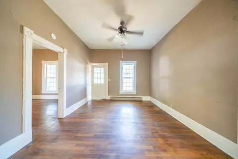 Living - 216 S 7th St, Thayer, MO 65791 photo 2 of 4