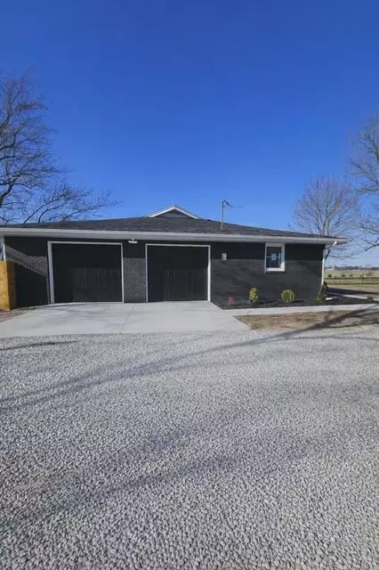 Exterior - 7291 Robin Ridge Ln, Strafford, MO 65757 photo 6 of 8
