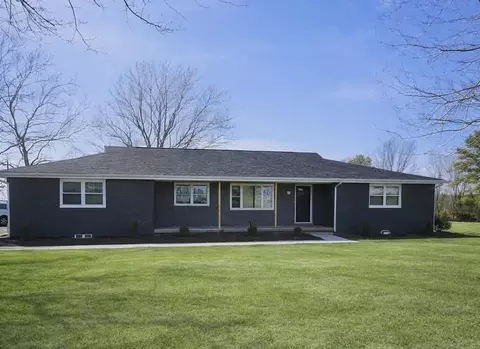 Exterior - 7291 Robin Ridge Ln, Strafford, MO 65757 photo 2 of 8
