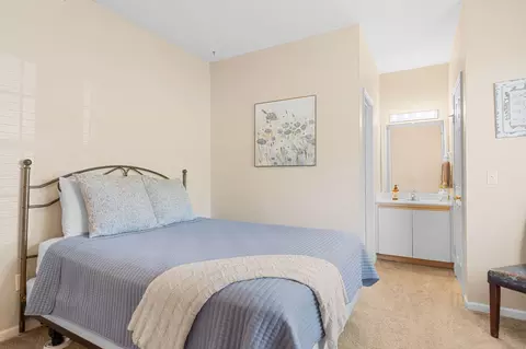 Bedroom - 813 Holiday Rdg #6, Branson, MO 65616 photo 5 of 5