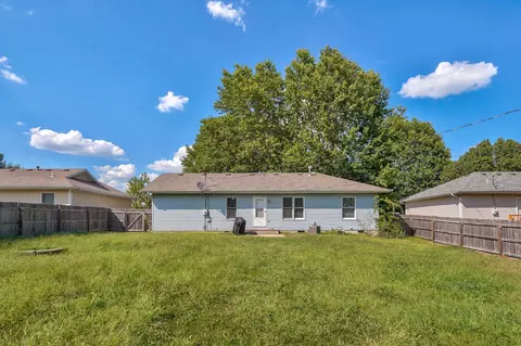 Exterior - 1494 W Daniels St, Ozark, MO 65721 photo 6 of 10