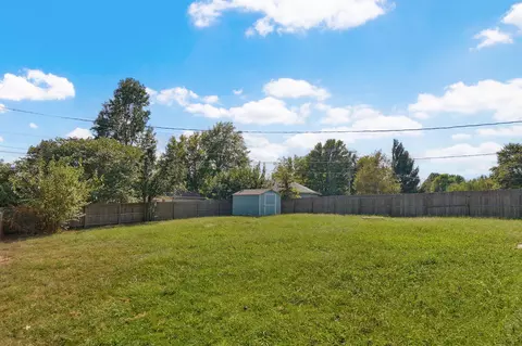 Exterior - 1494 W Daniels St, Ozark, MO 65721 photo 10 of 10
