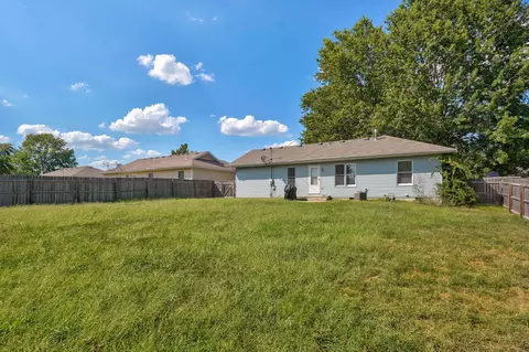 Exterior - 1494 W Daniels St, Ozark, MO 65721 photo 7 of 10