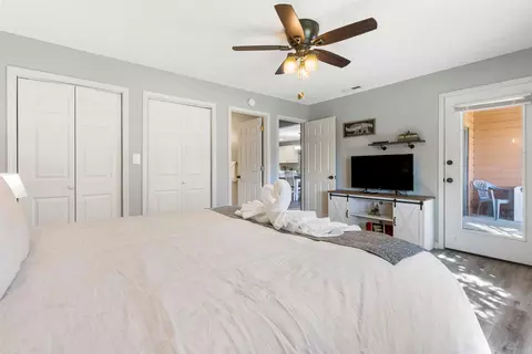 Bedroom - 189 Avondale Dr #91-3, Branson, MO 65616 photo 4 of 6
