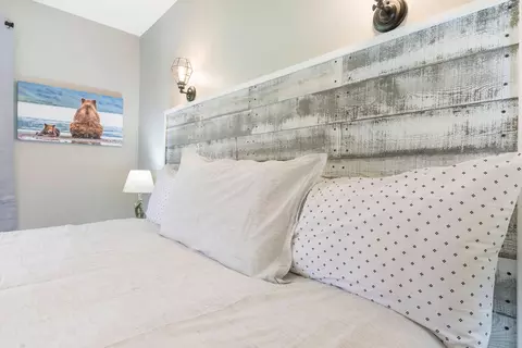 Bedroom - 189 Avondale Dr #91-3, Branson, MO 65616 photo 5 of 6