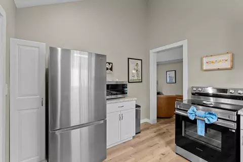 Kitchen - 215 N 3rd St, Branson, MO 65616 photo 5 of 7