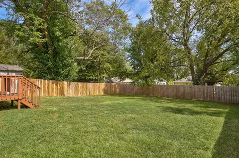 Exterior - 2424 N Campbell Ave, Springfield, MO 65803 photo 7 of 10