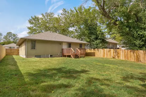 Exterior - 2424 N Campbell Ave, Springfield, MO 65803 photo 10 of 10