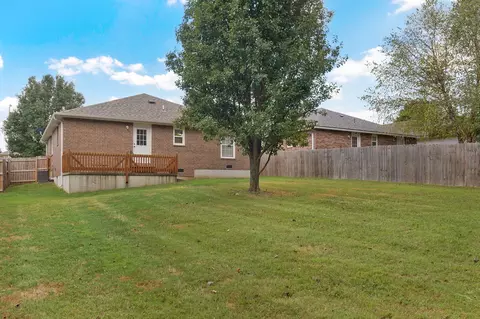 Exterior - 1257 E Mcclernon St, Springfield, MO 65803 photo 9 of 11