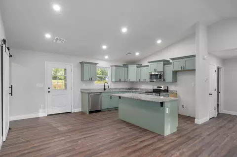 Other - 314 N Park Ave, Aurora, MO 65605 photo 1 of 4